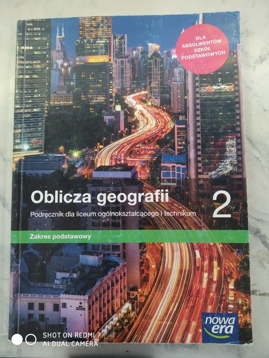 Oblicza geografii klasa 2 podrecznik