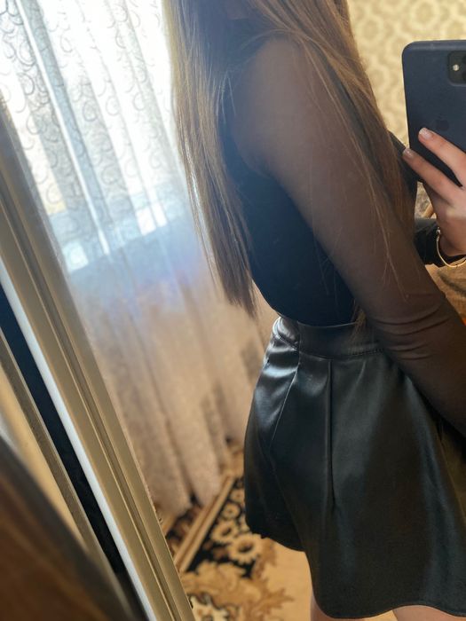 Шкіряні шорти бу чорні ремень в подарок