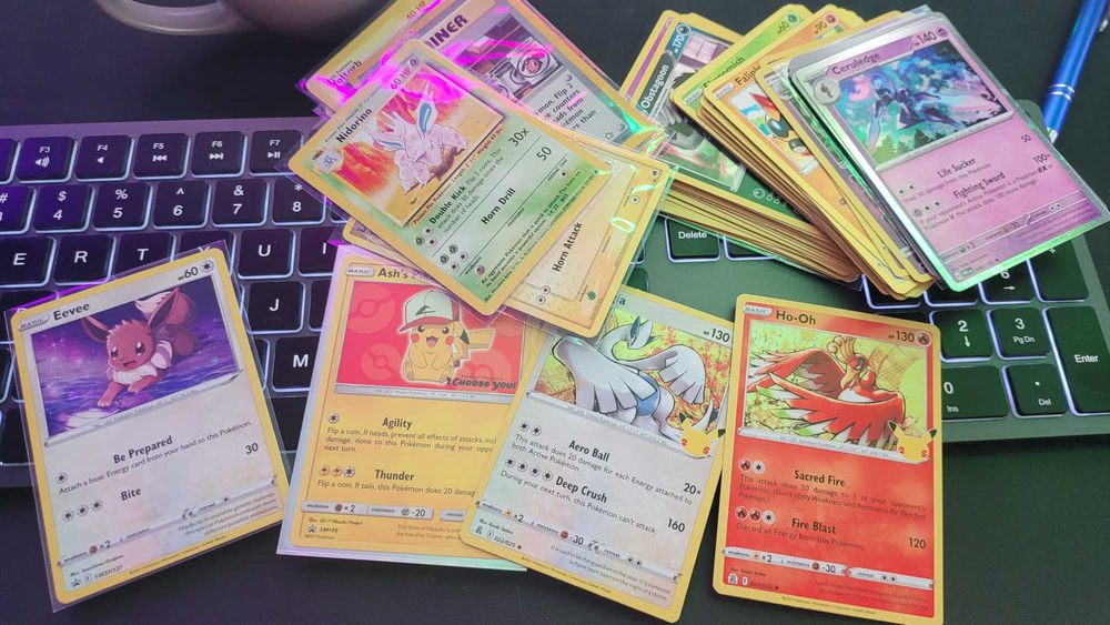 Karty pokemon stare i nowe