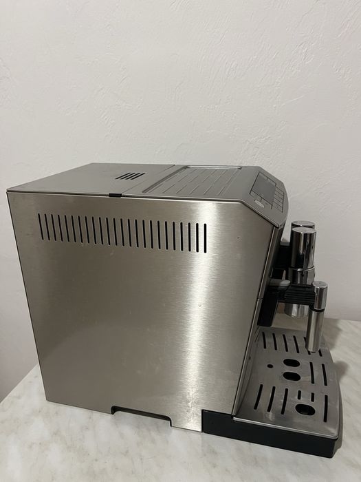 Кавомашина De’Longi PrimaDonna S De Luxe