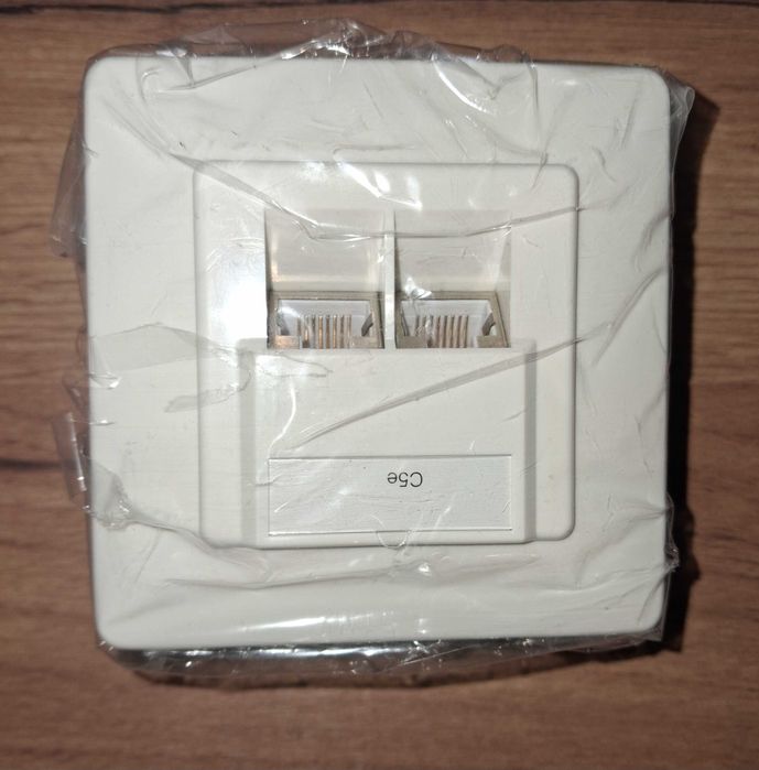 Gniazdo natynkowe 2 x RJ-45 DIGITUS DN-9002-N