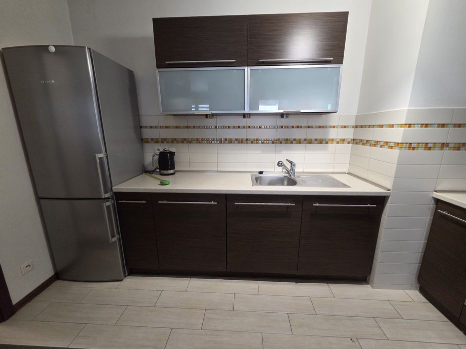 Meble kuchenne ze sprzętem agd + szklany stół z krzesłami, Bronowice