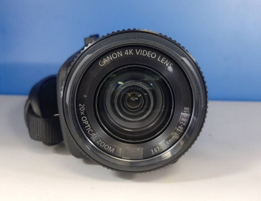 Canon LEGRIA HF G50  4К