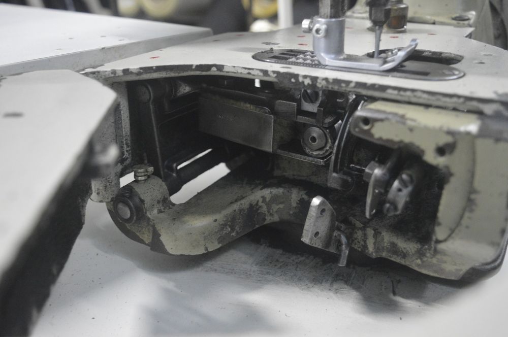 maquina tapetes ou alcatifas  industrial