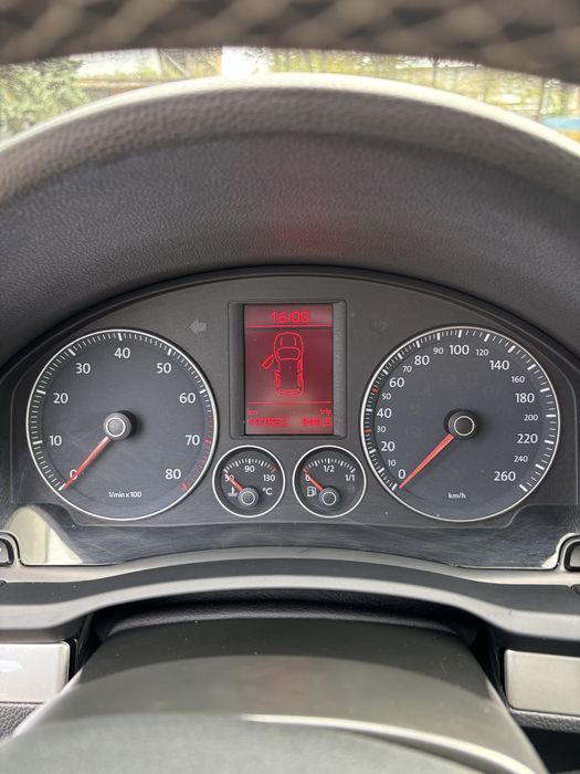 Продам гольф 5 1.4 TSI