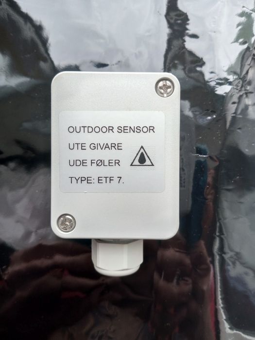 Наружный датчик температуры воздуха.

ДАТЧИК ТЕМПЕРАТ

ДА