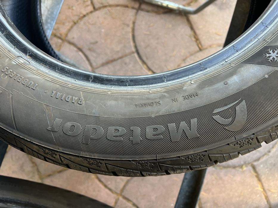 Резина зима 185/60 R 15 Matador пара