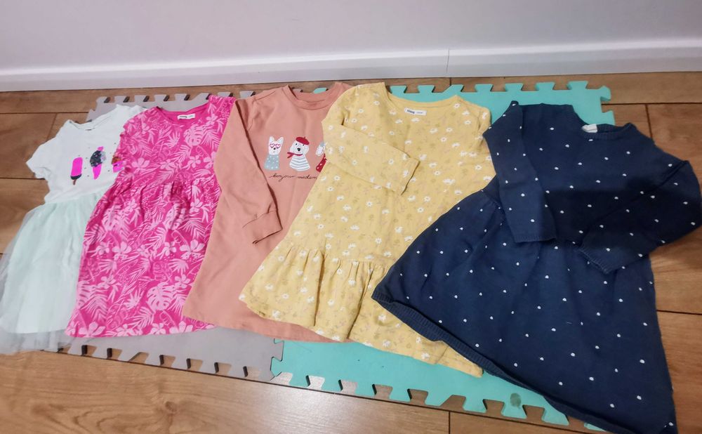 Paka 110-116 dziewczynka. 43szt. lato/zima szlafrok kurtka