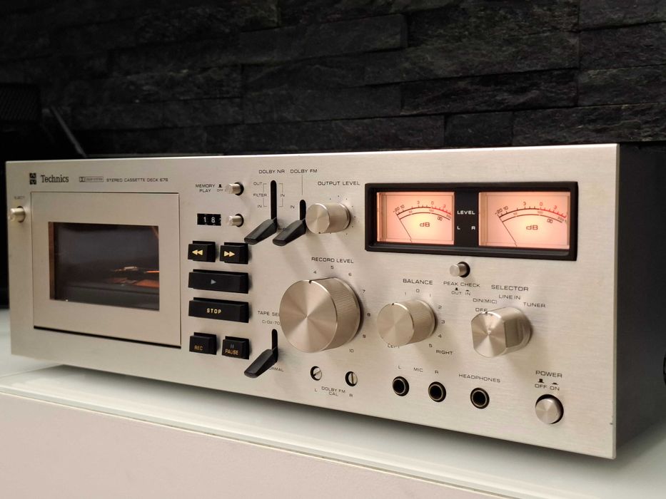 Kultowy Magnetofon Technics RS-676  Vintage 1976