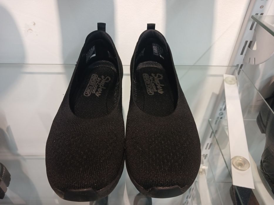 Нові Балетки "SKECHERS"