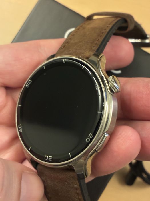 ONE Smartwatch Men Explorer GPS Brown