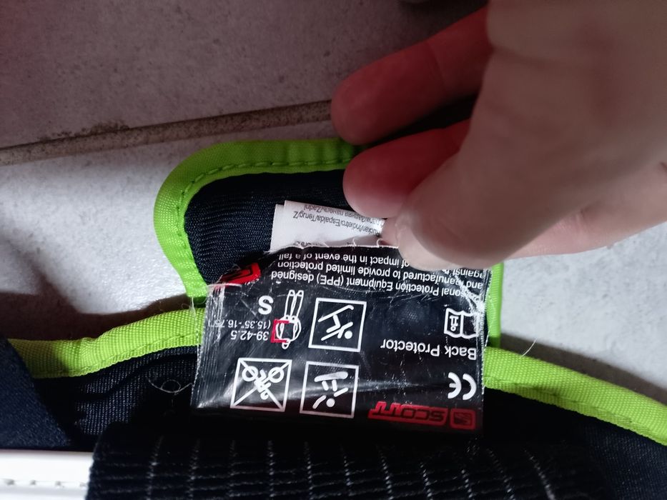 Ochraniacz pleców scott S 155-177