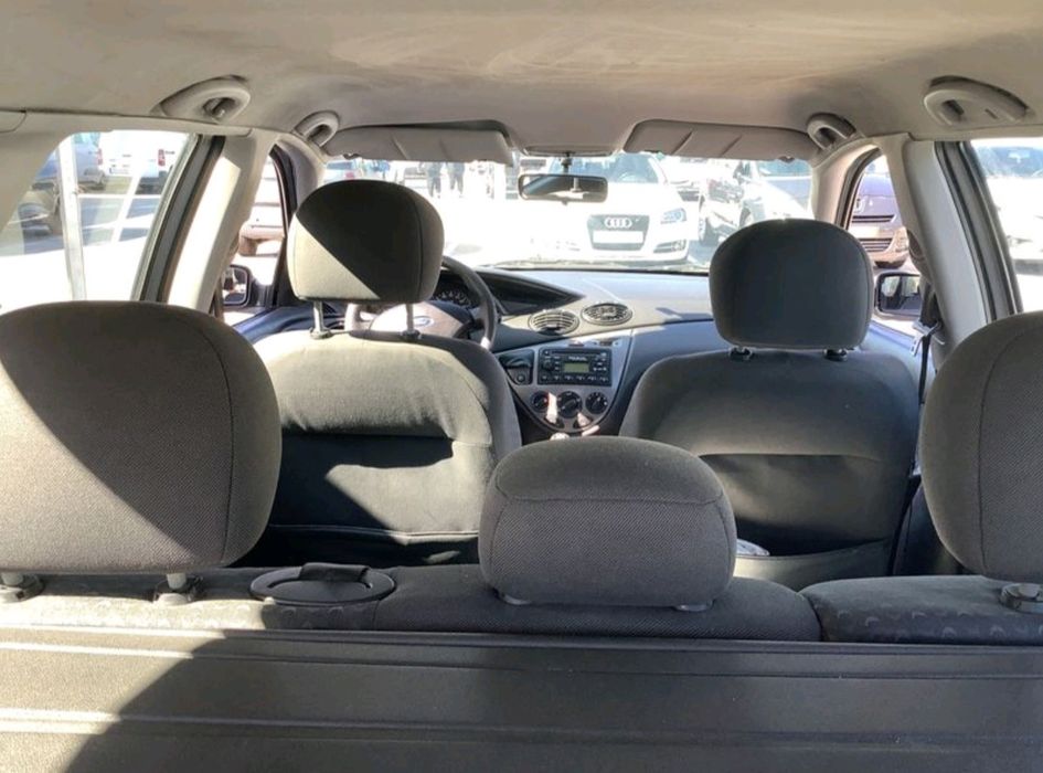 Ford Focus 1.4 a GPL em muito bom estado (Aceita-se Troca por Mota)