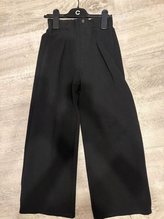 Zara spodnie 134