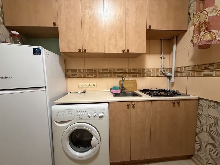 Оренда, Метро дарниця, червоноткацька 12, 2 окремі кімнати