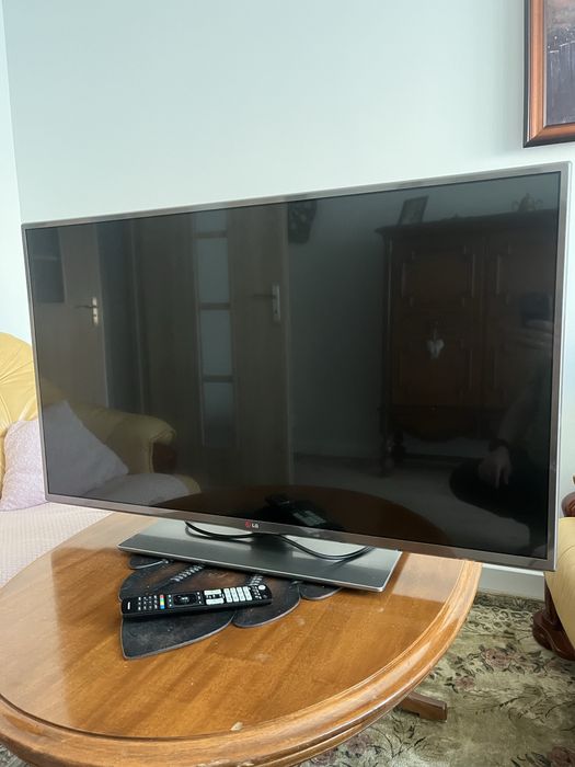 Telewizor TV LG 42LB650V - Sprawny