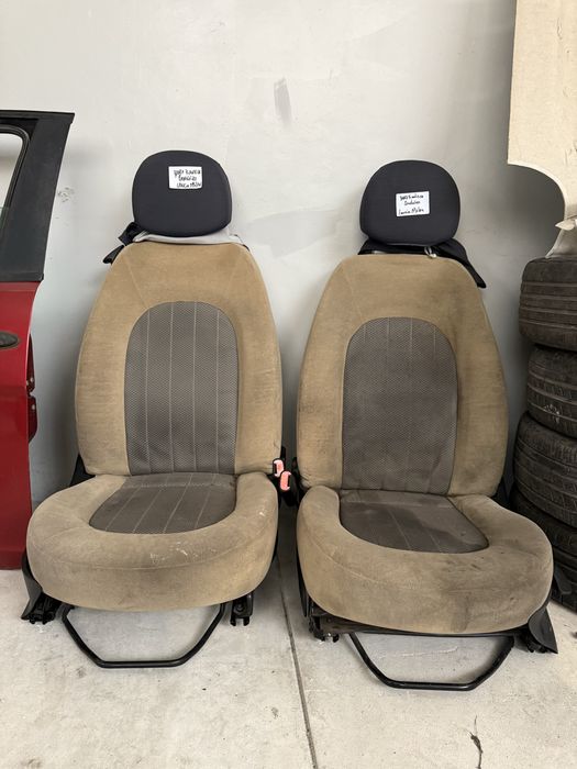 Bancos Frontais Lancia Ypsilon (Modelo 843) – Originais