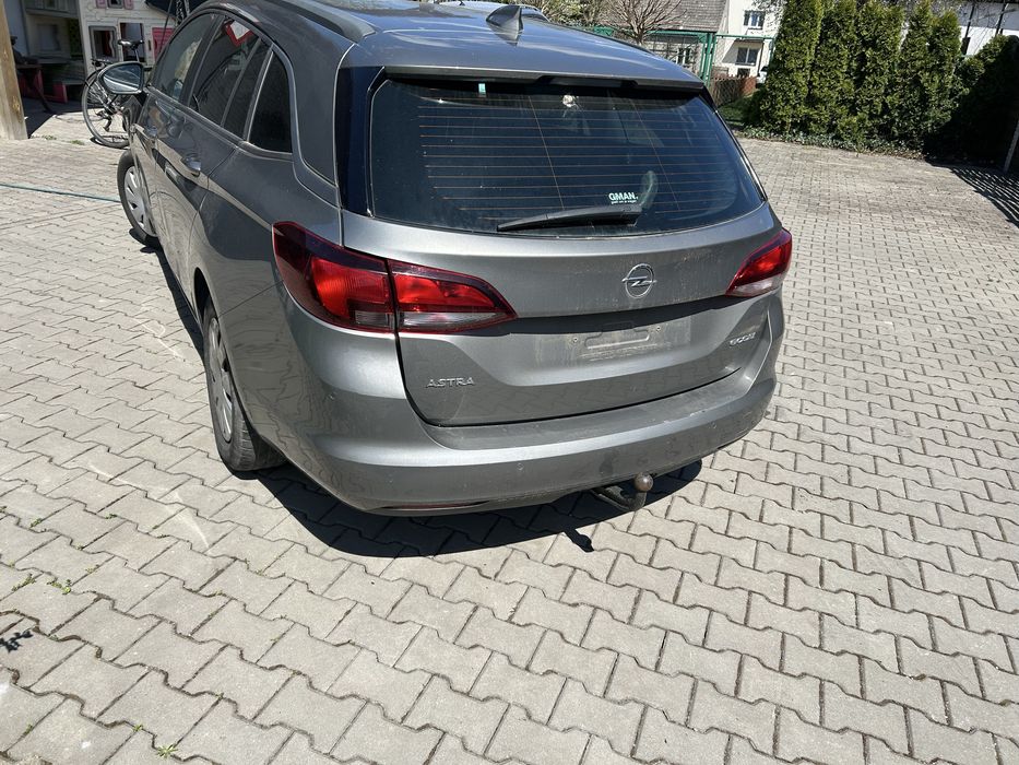 Dzwi prawe astra k