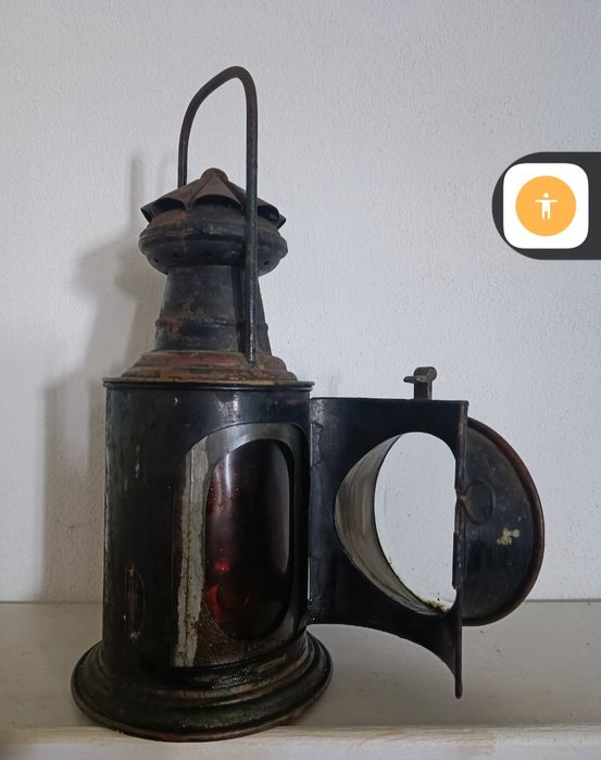 Lanterna ferroviária antiga