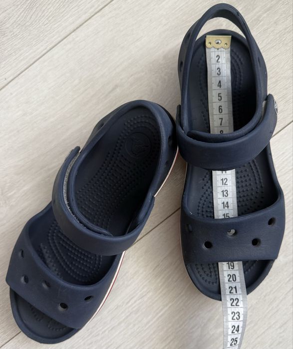 Crocs  для хлопчика, розмір J2
