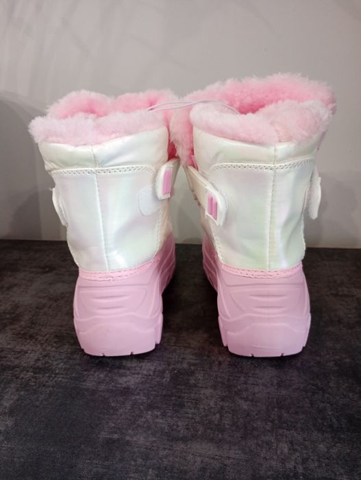 Продам ботіночки для дівчинки. Розмір 28