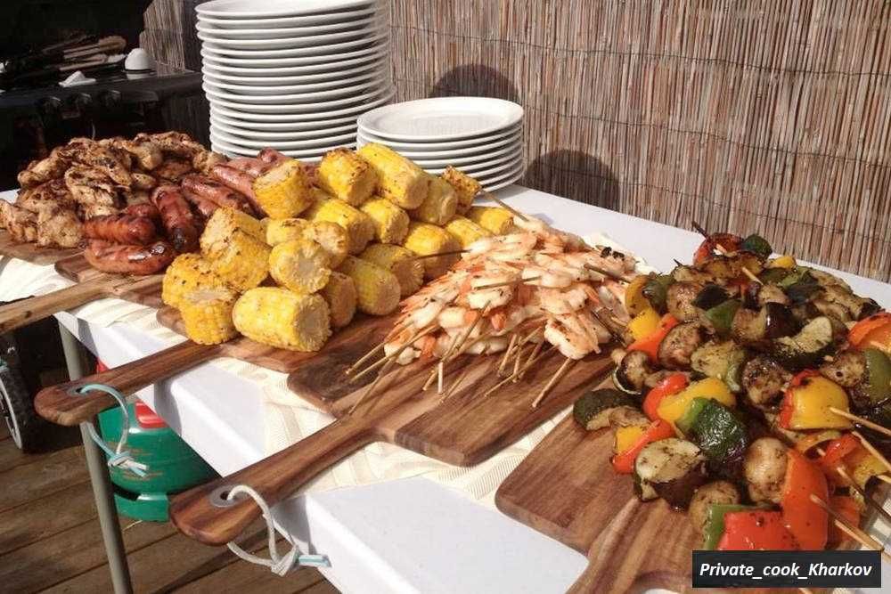 Услуги повара, шашлычника-мангальщика: На место пикника  (Кейтеринг)