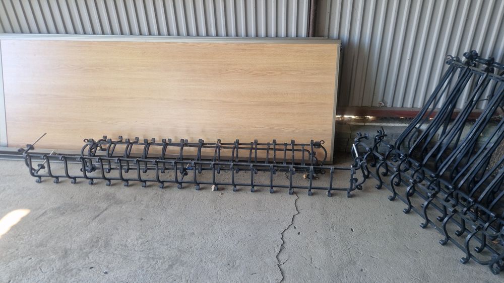 Kute kwietniki, kraty