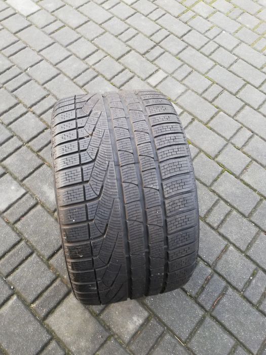 Opony zimowe Pirelli Sottozero 295/30/19 100V 2 sztuki