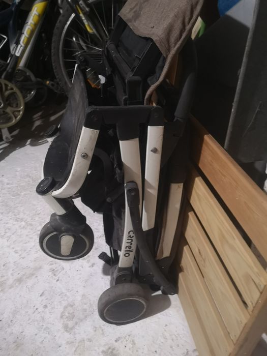 Wózek spacerowy carrello tanio mały po złożeniu lekki