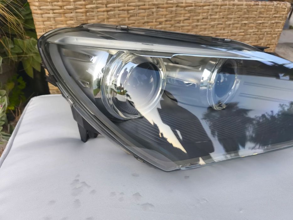 Farol direito bi-xenon BMW serie 6 F12 F13