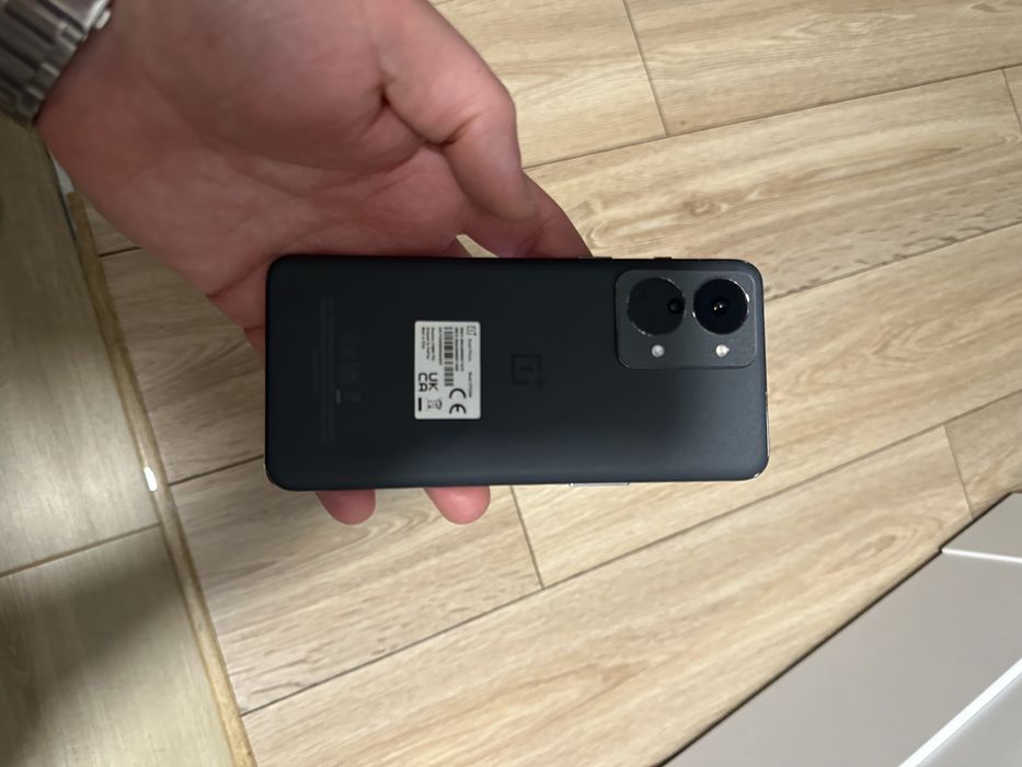 One plus Nord 2t 5g  8/128 gb black