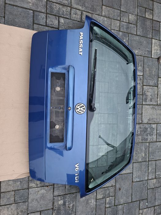 Vw Passat b5 95-99 kombi klapa bagażnika niebieska lr5v