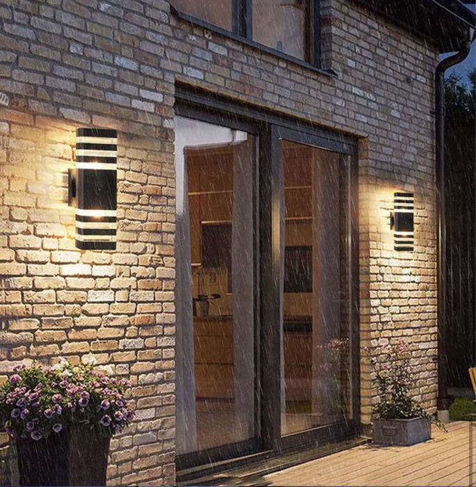 Фасадний ліхтар вудичне бра