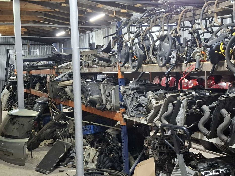 Шрот Tovota avensls T27 09-15 ,, великий вибір деталей авто шрот