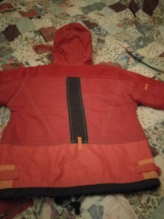 Kurtka wiosenno jesienna 3-4 lata