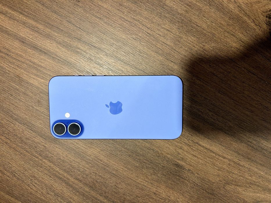 iPhone 16 plus 128GB jak nowy