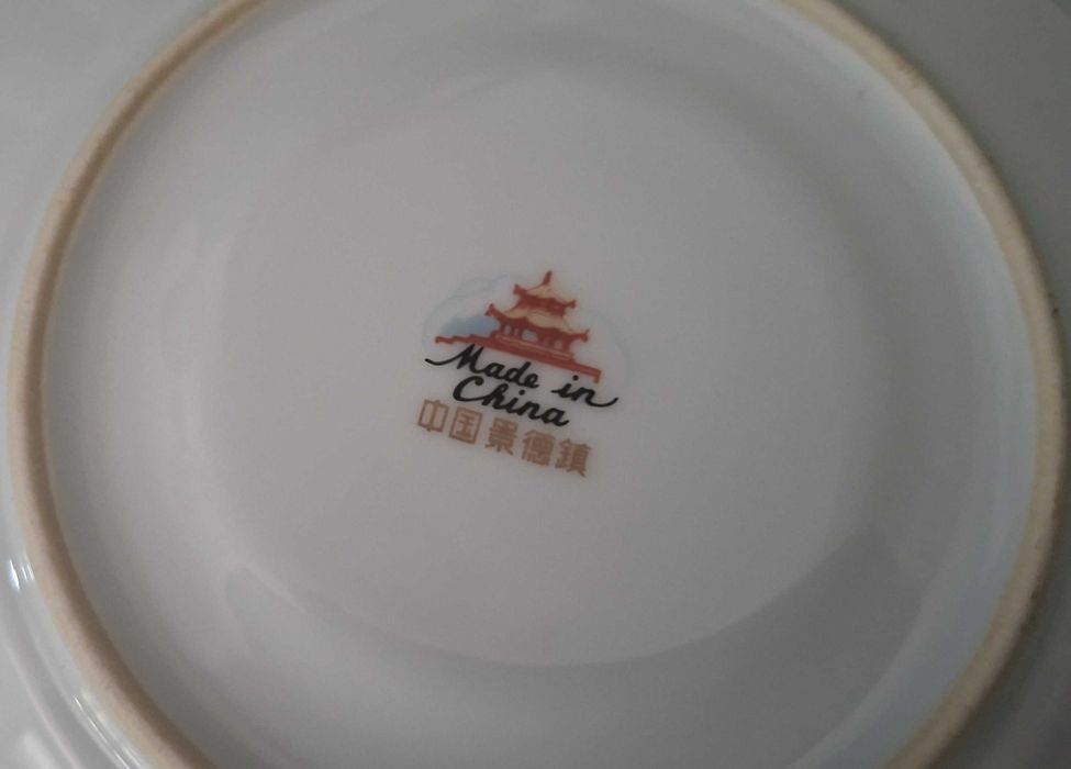 2 Antigos Pratinhos orientais para aperitivos