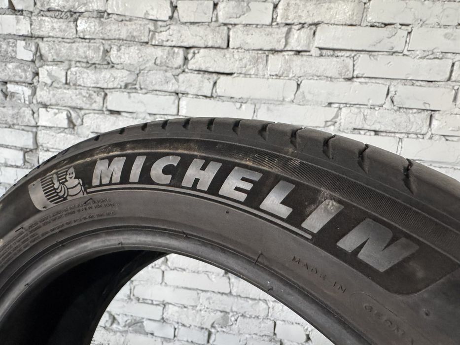 Майже нові всесезонні шини Bridgestone 255/70 R18