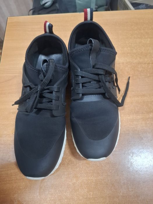 Кросівки MONCLER