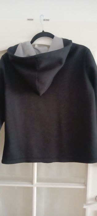 Kurtka, narzutka czarna S/M z kapturem