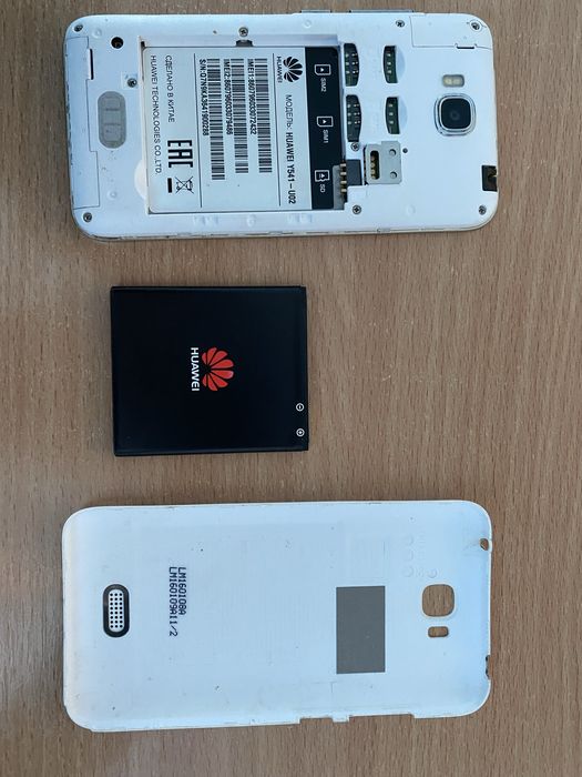 Мобільний телефон Huawei y541-u02.