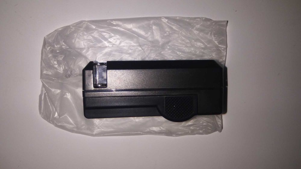 Зарядний пристрій Neewer для акамуляторів формату EN-EL14 для Nikon