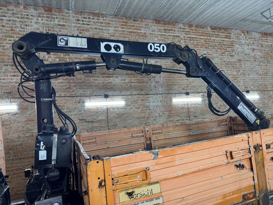 Продам моніпулятор