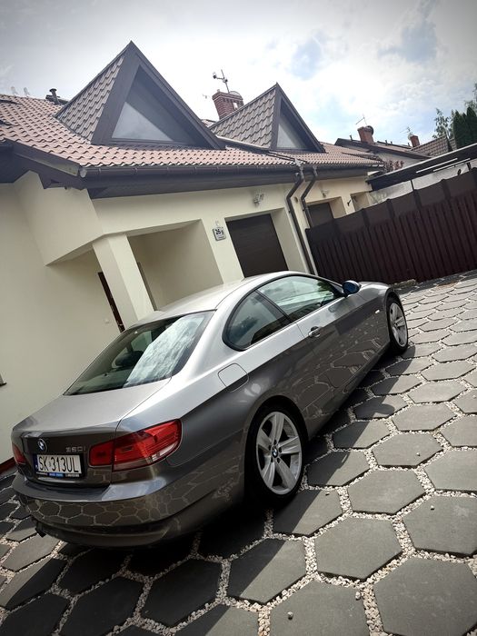 BMW E92 320i Coupe !!