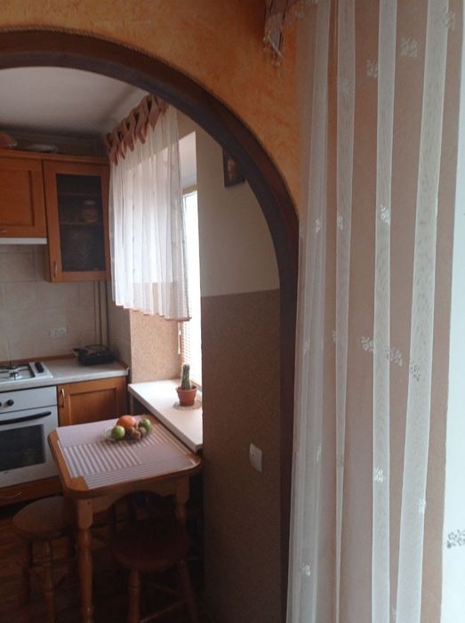 Продаж 3ох кімнатноі квартири в м. Стрий . Торг.Євроремонт.