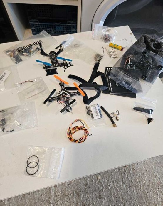 Drone FPV BAT100 + Rádio TURNIGY + Peças e Acessórios (Envio incluído)