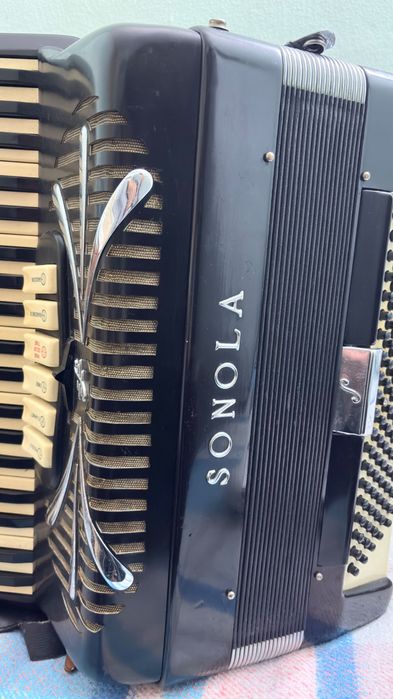 Acordeon Sonola AA3 - Made in Italy (120 Baixos)