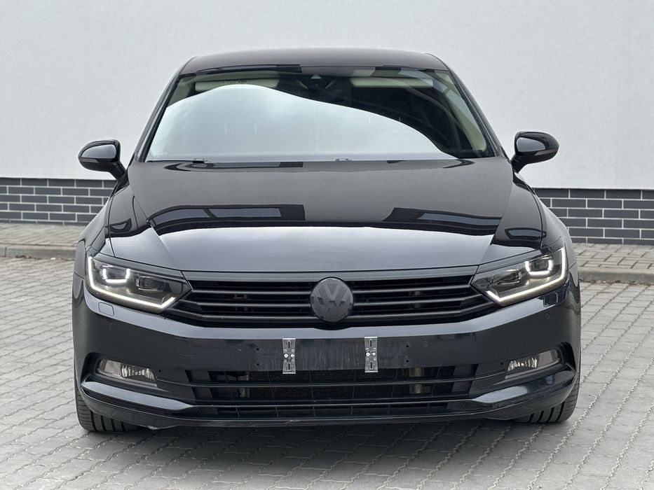 Volkswagen passat black edition