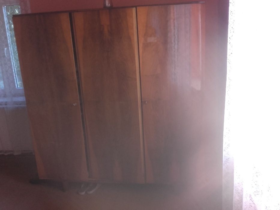 stara szafa z PRL 3drzwiowa