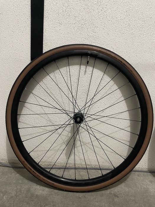 Conjunto de rodas 28 syncros RP 2.0